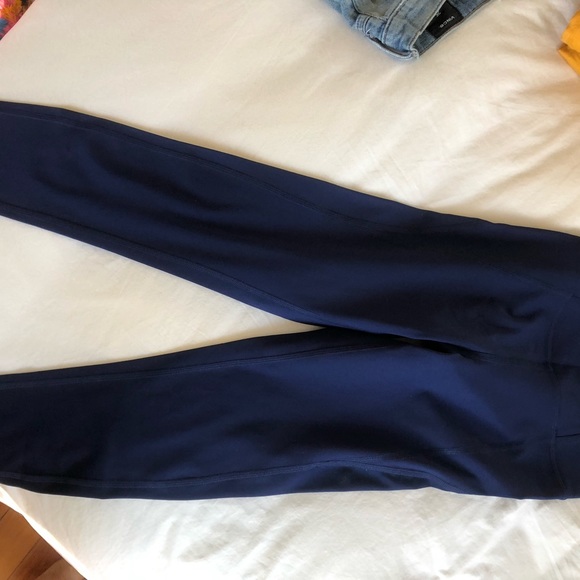 NWOT Girlfriend Collective Compressive Leggings Indigo Sz XXS - Picture 3 of 3